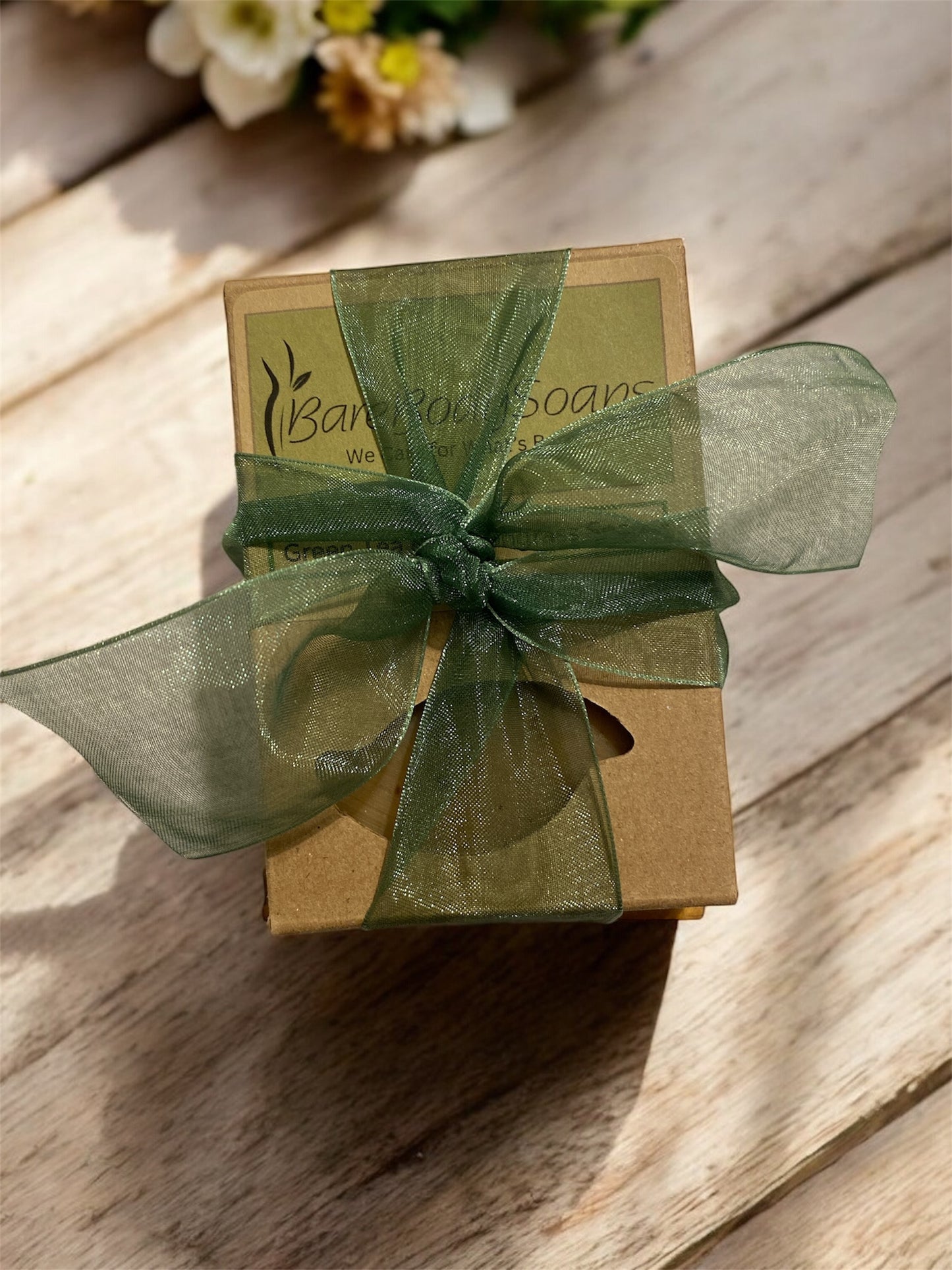 Gift box with green ribbon wood soap dish
